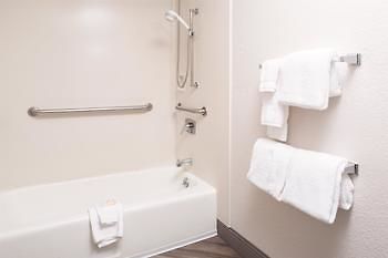 Main Motel - An Independent Magnuson Hotel Ely Bagian luar foto
